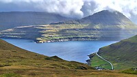 Onderweg tussen Eiði en Gjógv