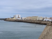 3578C094-84E1-4B99-9728-F9909C696611