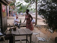 we worden bediend door een vriendelijke dame Dana