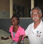 Hawa en Bert, op zijn laatste werkdag