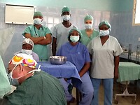 met de anaesthesist en de OK verpleegkundigen zijn we een goed team