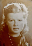 Jeugdfoto van mijn moeder Wilhelmina Cornelia van Leeuwen