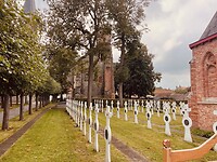 de militaire slachtoffers uit WO I en WO II hebben dezelfde gedenktekens