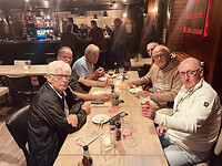 we hebben 's avonds heerlijk gegeten en zijn de kou en nattigheid helemaal vergeten