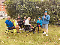 in Osterode gaan we aan een lange steile klim beginnen naar Clausthal, de jasjes gaan uit