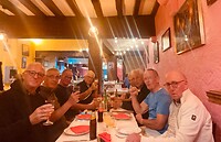 We dineren 's avonds heerlijk in een Indisch Pakistaans restaurant