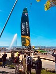 De opbouw van een supersonische F50 hydrofoiling catamaran van de Sail Grand Prix Rolex Cup