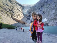 Briksdalsbreen