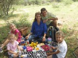 Picknick met familie in een prachtige, groene woestijn :)