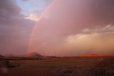 regenboog in de woestijn