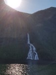 De fles waterval