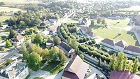 Luchtfoto camperplaats Arc et Senans
