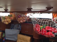 groente en fruit in netten