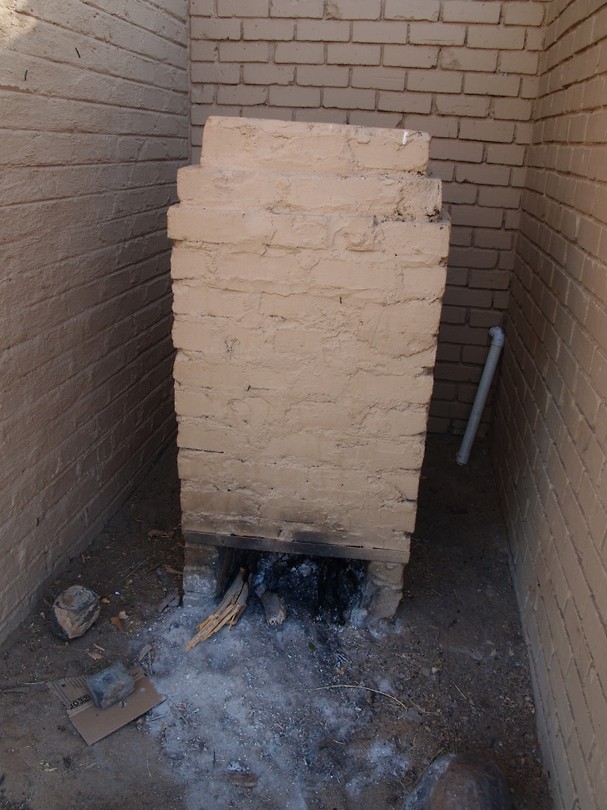 Voorziening voor warm water douche