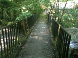 Eerst de brug over en dan ............. klimmen!!