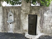 Toilet bij klooster