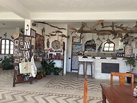 Restaurant annex souvenir shop