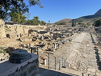Bij tempel Apollo