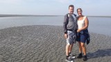 Voor dag en dauw opgestaan om te gaan Wadlopen