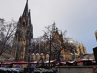 De Dom. We zijn erin geweest. Niet heel mooi maar wel groot.