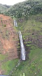Kauai vanuit de lucht. De ene waterval is nog mooier dan de andere