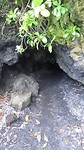 De ingang van de grot op dat Lava strand