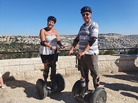 Prachtig uitzicht over de gehele stad. En zo leuk om dit op de Segway te doen.