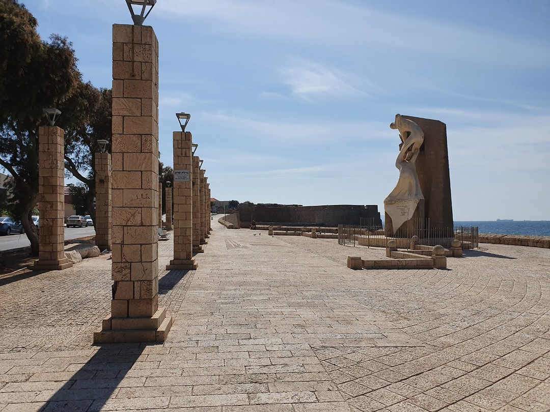 De wandelboulevard in Akko