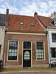 Zoek de lezende uil........