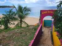 Ingang Baie Rouge Beach