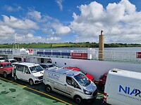 De ferry brengt je in 20 minuten naar de overkant