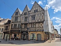 Hoe leuk is dit. Dijon valt tot nu toe zeker niet tegen.