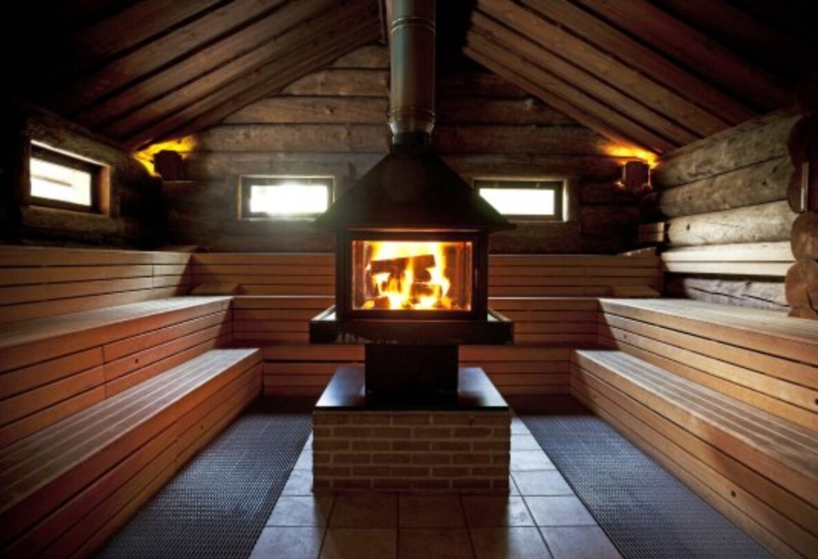 Dr sauna met haard