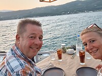 Frank wordt al langzaam gek van mij met al die selfies. 🤣🤣.