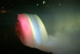 Een stukje van de Horseshoe Falls by night