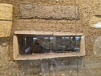 Toen de metro gebouwd wordt stuiten ze op allerlei dingen waaronder dit skelet.