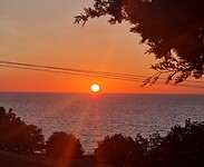 Zonsondergang vanaf ons balkon