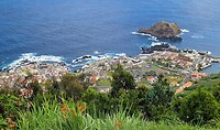Porto Moniz vanaf boven gezien