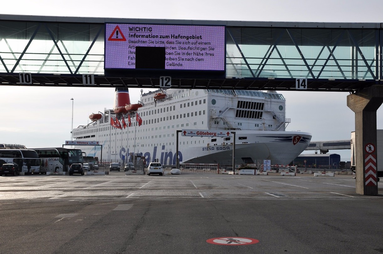 Dag 10 25 juli (veerboot naar