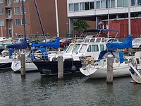 Boot in jachthaven Aeolus Amsterdam