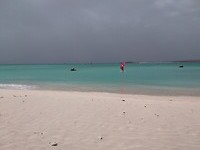 Donkere lucht en stormachtige wind op Boa Vista