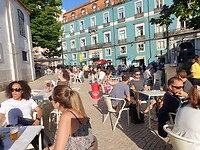 Terras bij uitzichtpunt da Graça