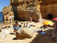 Praia do Camilo