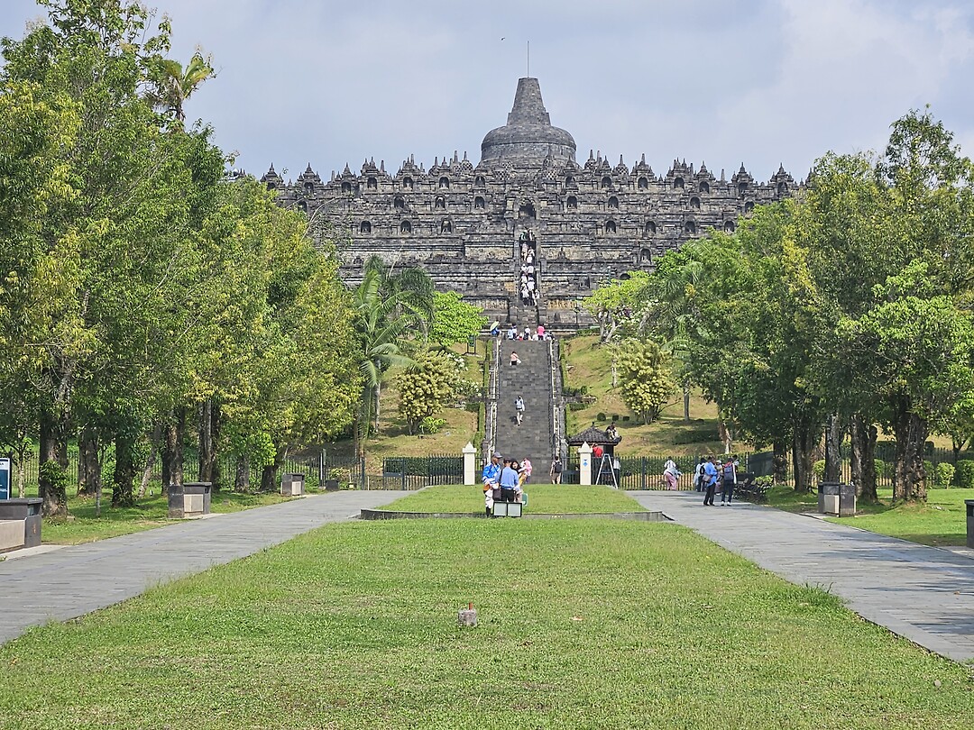 Borobudur