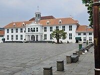 Oude stadhuis van Batavia aan Taman Fatahillah plein.