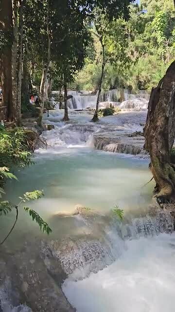 Kuang Si watervallen