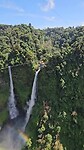 Ziplinen bij Tad Fane waterval