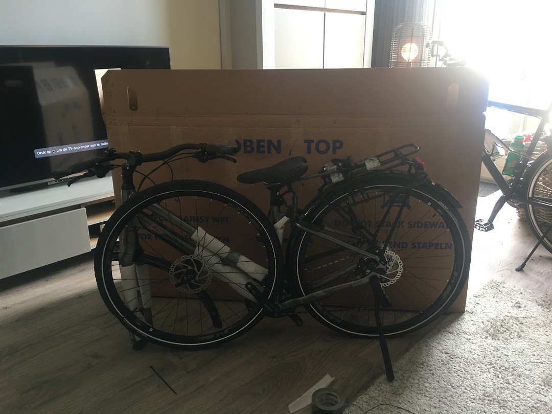 Fiets in doos