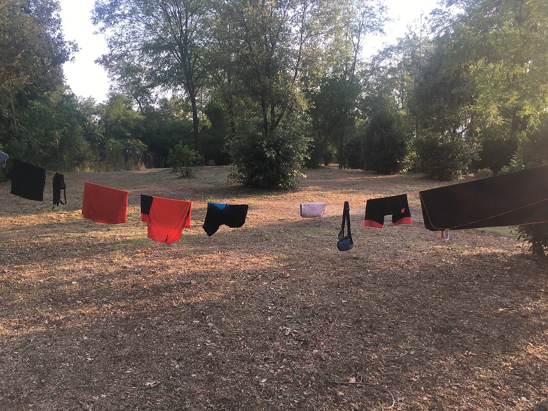 De 🧺