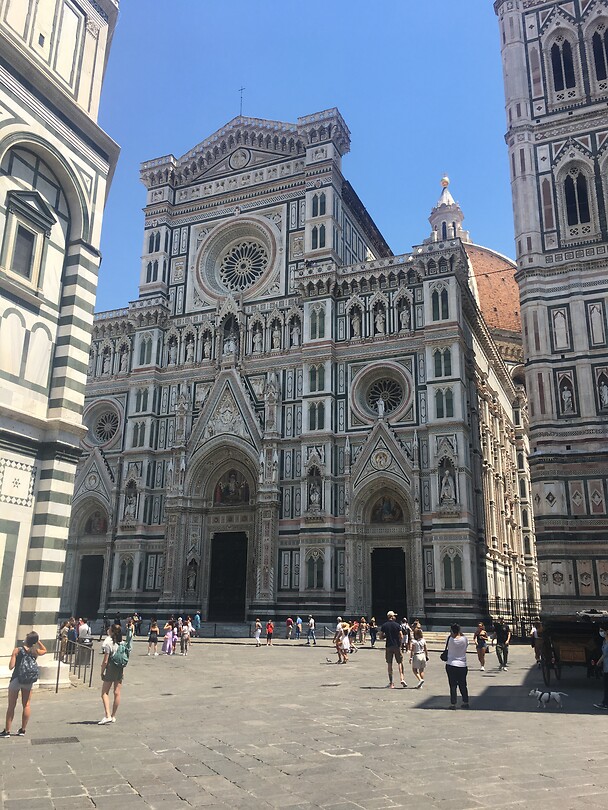 De dom